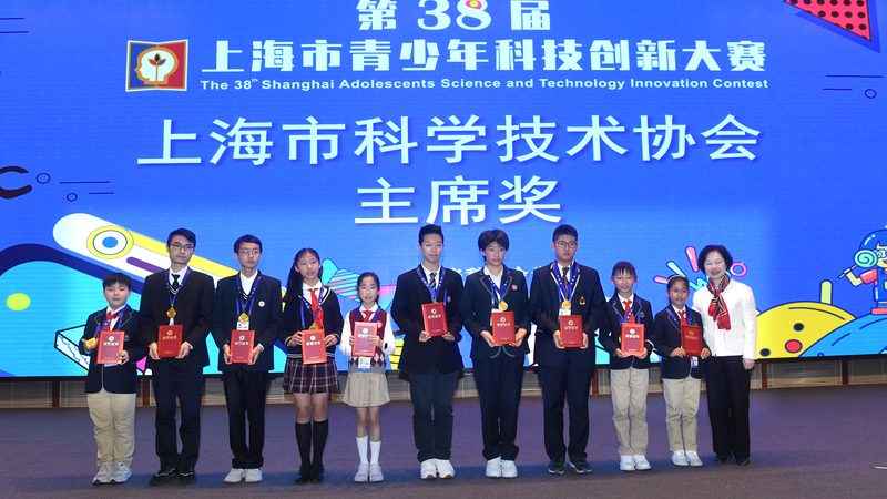 智能客服：企业数字化转型的新引擎**